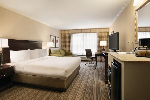 Country Inn & Suites by Radisson Atlanta Airport North GA - image 6