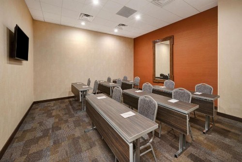 Home2 Suites by Hilton Atlanta Downtown - image 28