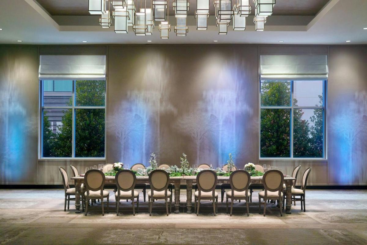 Renaissance Atlanta Airport Gateway Hotel - image 3