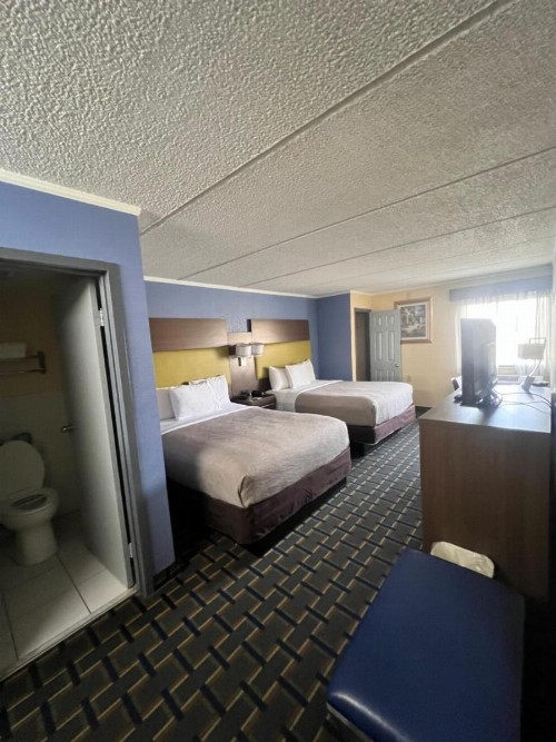 Quality Inn & Suites Atlanta Six Flags - image 11