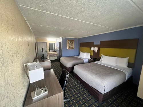 Quality Inn & Suites Atlanta Six Flags - image 16