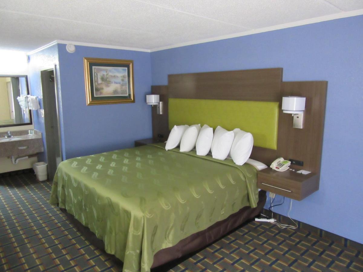 Quality Inn & Suites Atlanta Six Flags - image 2