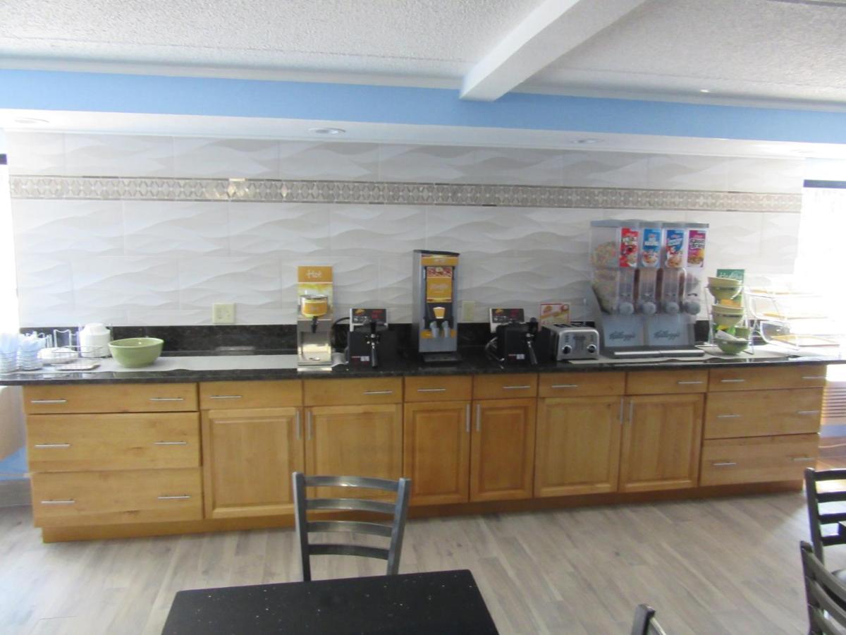 Quality Inn & Suites Atlanta Six Flags - image 7