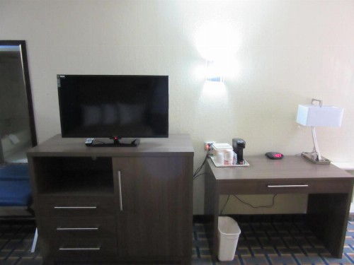 Quality Inn & Suites Atlanta Six Flags - image 8