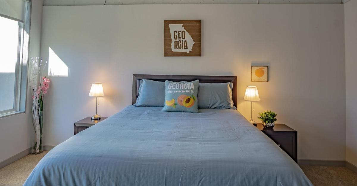 Amazing Atlanta Fully Furnished Apartments - image 3