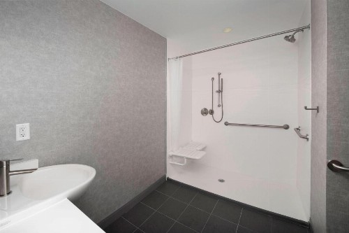 SpringHill Suites by Marriott Atlanta Downtown - image 22