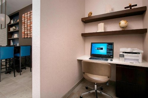 SpringHill Suites by Marriott Atlanta Downtown - image 23