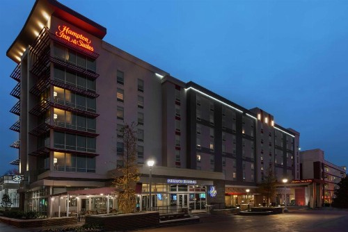 Hampton Inn & Suites Atlanta Buckhead Place - image 23