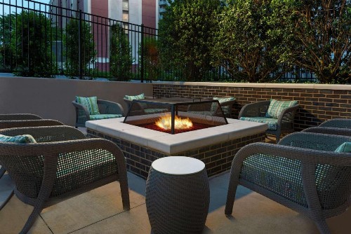 Hampton Inn & Suites Atlanta Buckhead Place - image 34