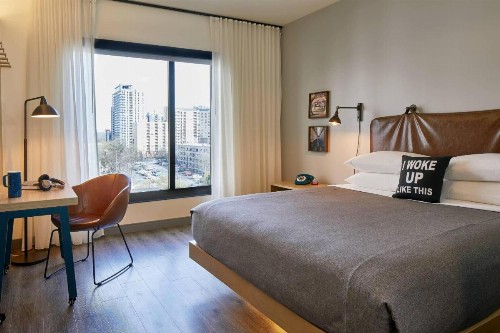 Moxy Atlanta Midtown - image 25