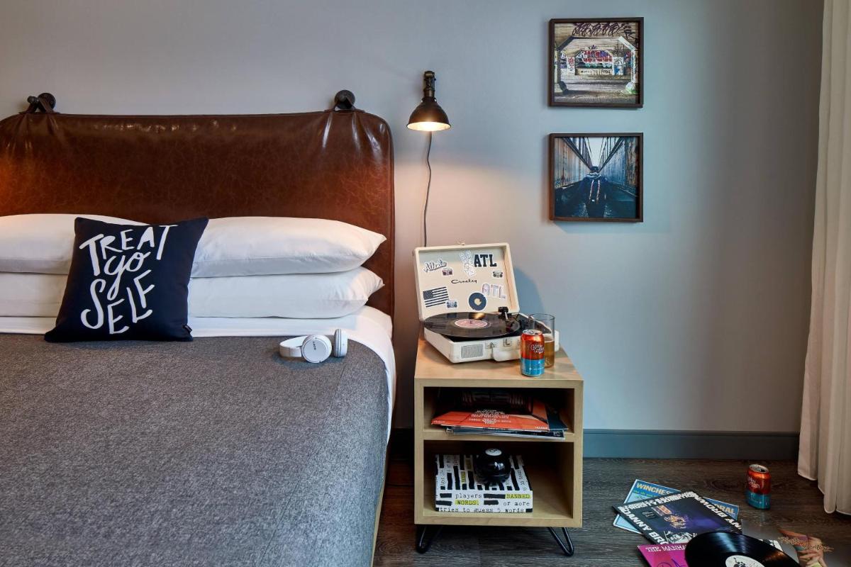 Moxy Atlanta Midtown - image 6