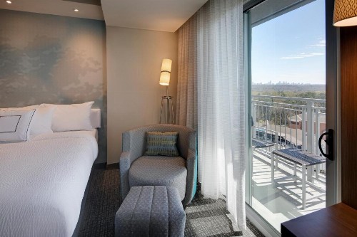 Courtyard by Marriott Atlanta Vinings/Galleria - image 26