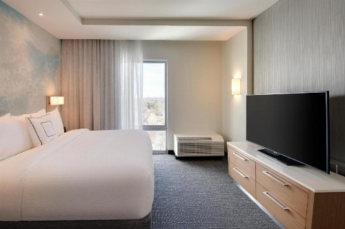 Courtyard by Marriott Atlanta Vinings/Galleria - image 42