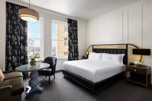 The Candler Hotel Atlanta Curio Collection by Hilton - image 3