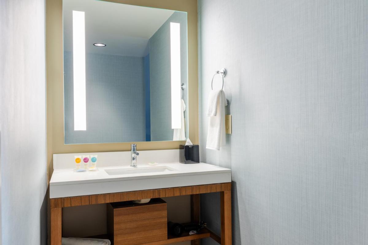 Hyatt Place Atlanta Centennial Park - image 2
