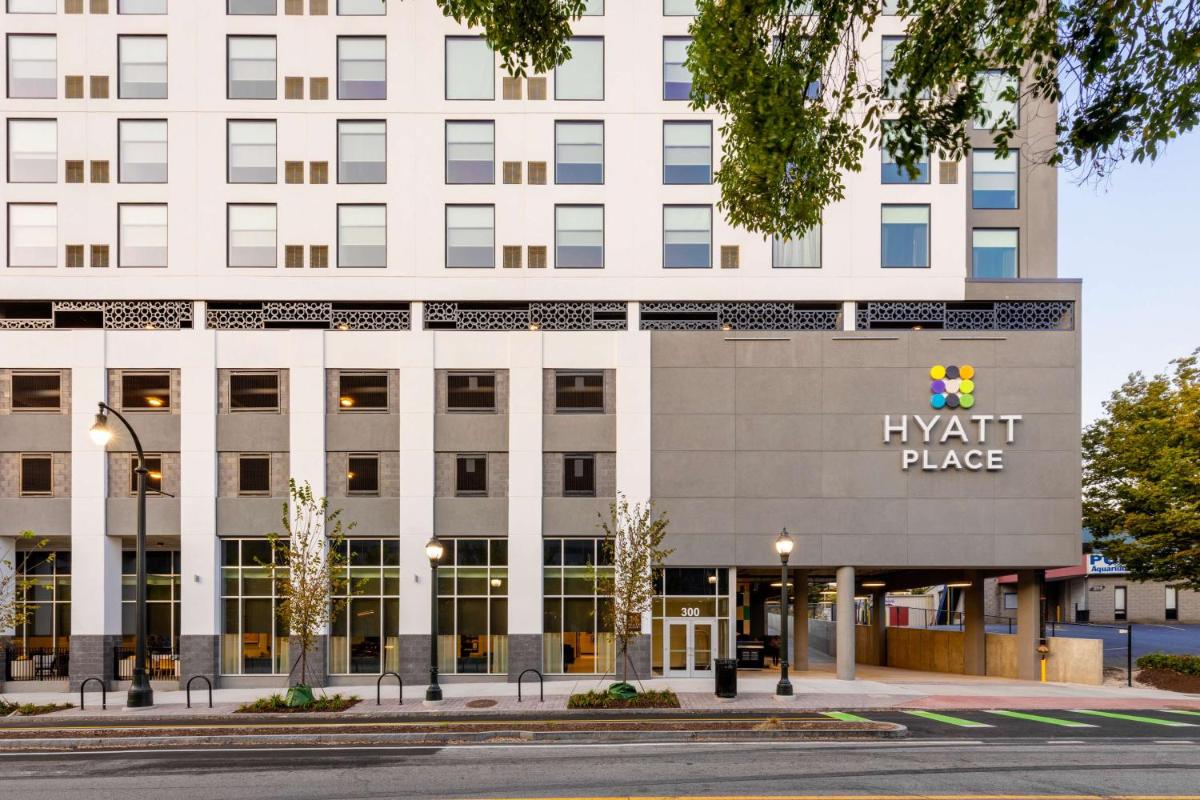 Hyatt Place Atlanta Centennial Park - image 7