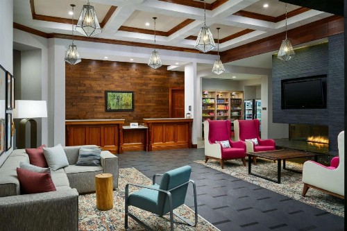 Hampton Inn & Suites Atlanta-Midtown Ga - image 10