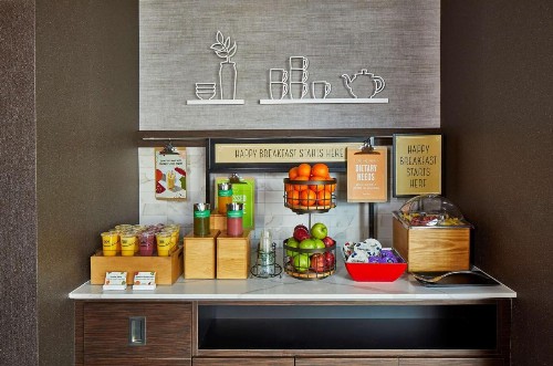 Hampton Inn & Suites Atlanta-Midtown Ga - image 15