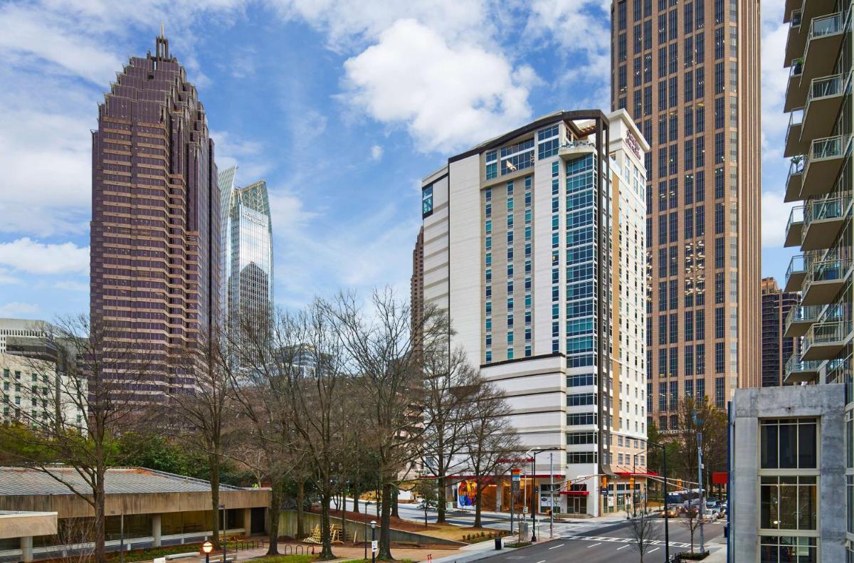 Hampton Inn & Suites Atlanta-Midtown Ga - image 2