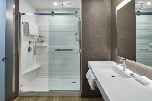 AC Hotel by Marriott Atlanta Airport Gateway - image 13