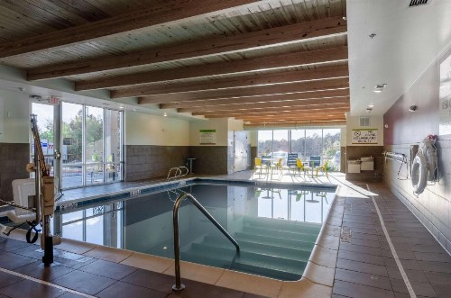 HOME2 SUITES BY HILTON ATLANTA AIRPORT WEST - image 5