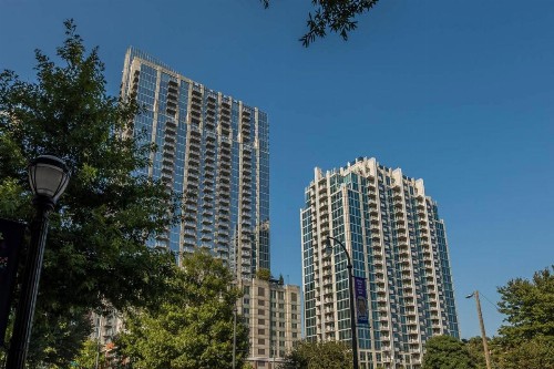 Frontdesk Radius West Midtown Apts Atlanta - image 6