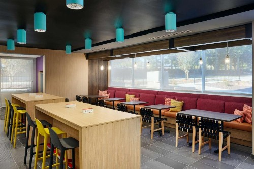 Tru By Hilton Atlanta Northlake Parkway Ga - image 7