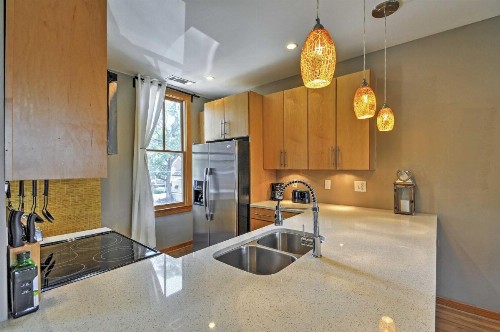 Modern Atlanta Loft Above Bakery in Cabbagetown! - image 12