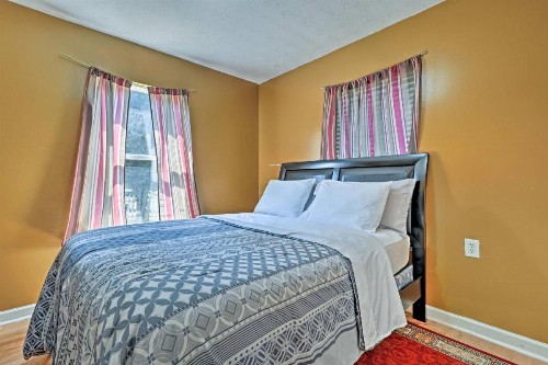 Quiet Atlanta Home about 15 Mins to Downtown and Airport! - image 10
