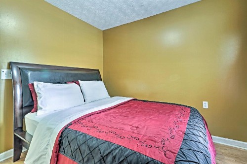 Quiet Atlanta Home about 15 Mins to Downtown and Airport! - image 12