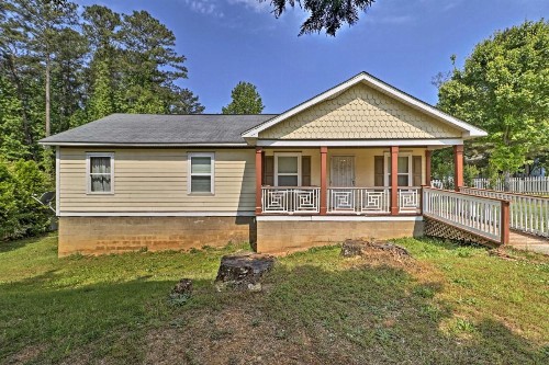 Quiet Atlanta Home about 15 Mins to Downtown and Airport! - image 6