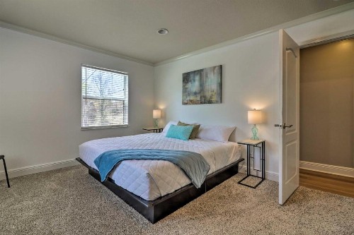 Comfortable Ranch Home - 5 Mi to Downtown Atlanta! - image 10