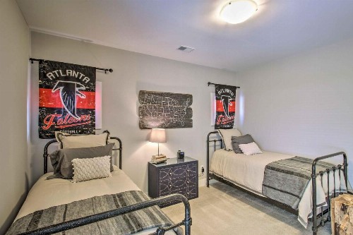 Modern West Town Home - Mins to Downtown Atlanta! - image 10