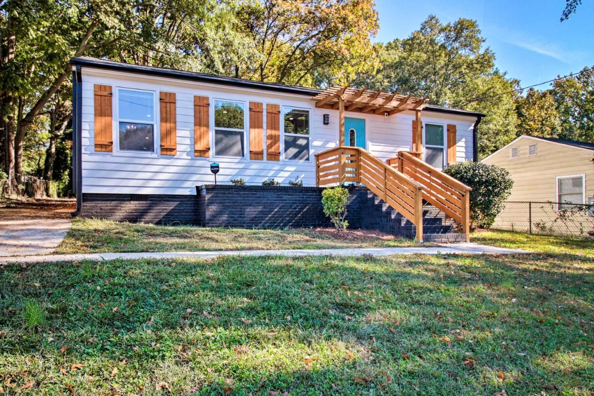 Cozy Modern Home with Parking about 4 Mi to Dwtn! - image 7