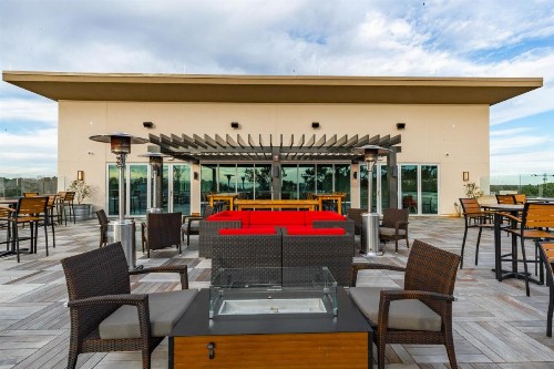 Holiday Inn & Suites - Atlanta N - Chamblee Dunwoody  an IHG Hotel - image 15