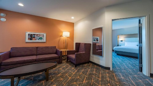 Holiday Inn & Suites - Atlanta N - Chamblee Dunwoody  an IHG Hotel - image 25
