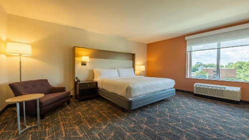 Holiday Inn & Suites - Atlanta N - Chamblee Dunwoody  an IHG Hotel - image 33