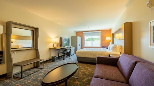 Holiday Inn & Suites - Atlanta N - Chamblee Dunwoody  an IHG Hotel - image 50