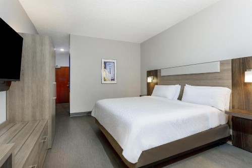Holiday Inn Express Hotel & Suites Jacksonville - Mayport / Beach an IHG Hotel - image 12