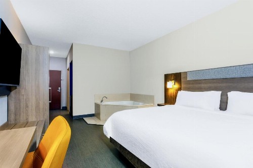 Holiday Inn Express Hotel & Suites Jacksonville - Mayport / Beach an IHG Hotel - image 8