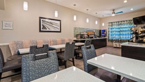 Best Western Mayport Inn and Suites - image 20