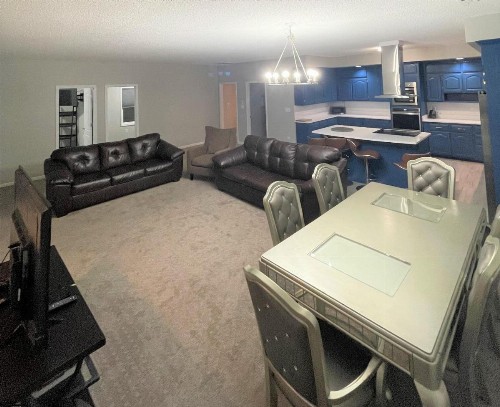 Sand Dollar Motel - image 19
