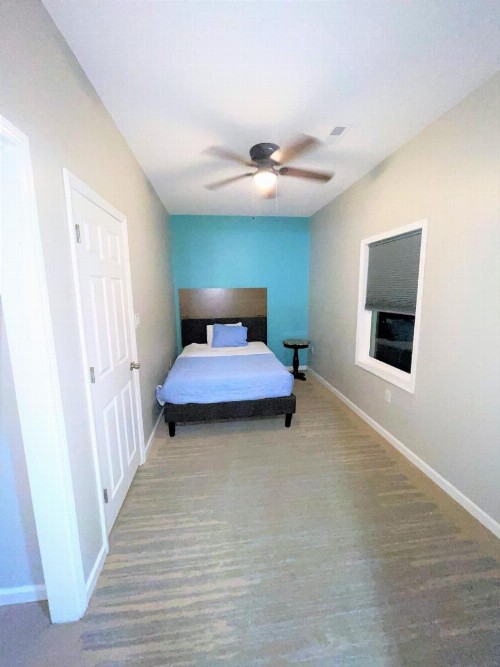 Sand Dollar Motel - image 35