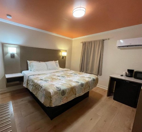 Salter Path Inn - image 34