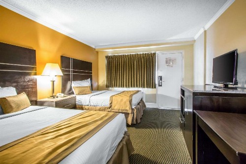 Rodeway Inn Boardwalk - image 19