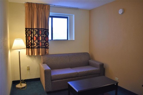 Super 8 by Wyndham Atlantic City - image 22