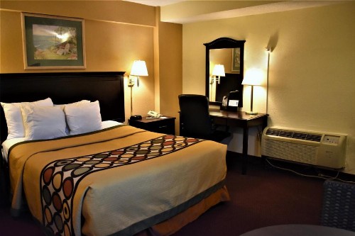 Super 8 by Wyndham Atlantic City - image 25