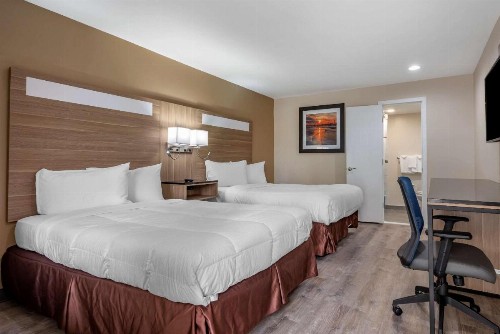 Rodeway Inn Oceanview - image 1