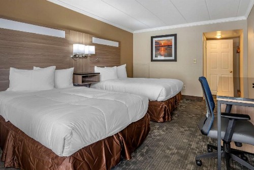 Rodeway Inn Oceanview - image 8