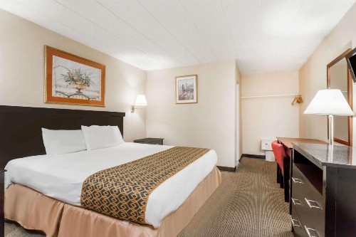 Atlantic Motor Inn Near Boardwalk - image 23